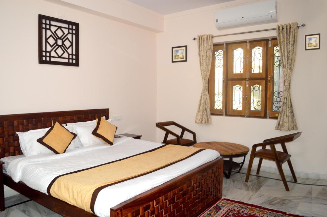 Hotelier Hosts - A Home Stay Jodhpur  Bagian luar foto
