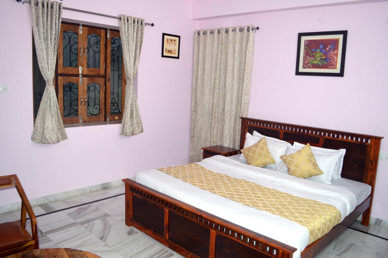 Hotelier Hosts - A Home Stay Jodhpur  Bagian luar foto